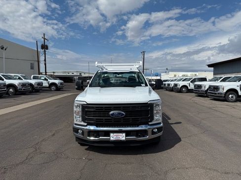 New 2026 Ford F250 XL w/ XL Chrome Package image 6