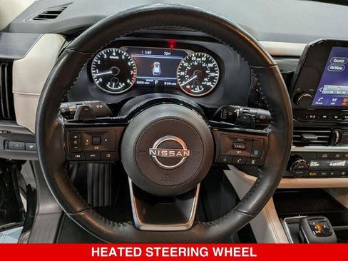 Certified 2023 Nissan Pathfinder SL w/ Lighting Package (N92) FWD image 18