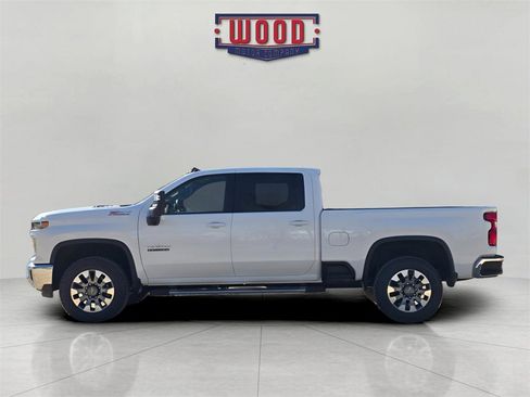New 2026 Chevrolet Silverado 2500 LT w/ Texas Edition image 6
