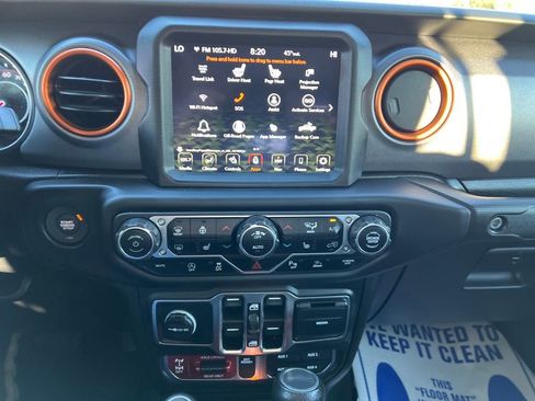Used 2021 Jeep Gladiator Mojave image 22