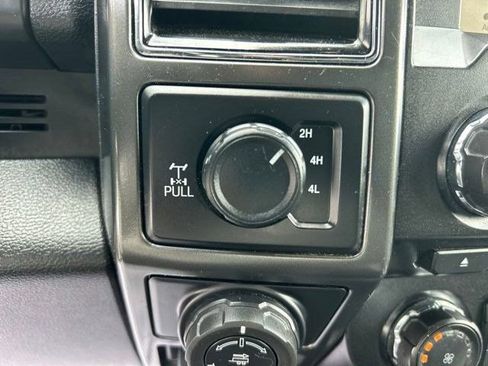 Used 2018 Ford F150 XLT w/ Equipment Group 302A Luxury AWD/4WD image 31