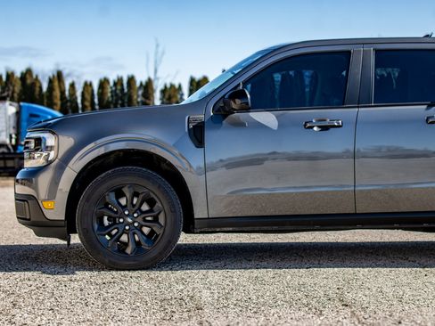 Used 2024 Ford Maverick Lariat w/ Black Appearance Package image 44