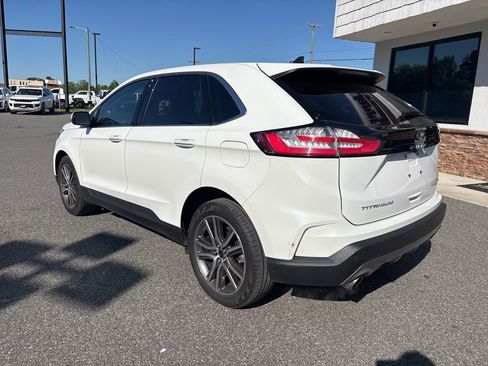 Used 2024 Ford Edge Titanium image 6