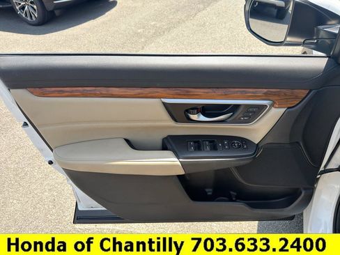 Certified 2020 Honda CR-V Touring image 18