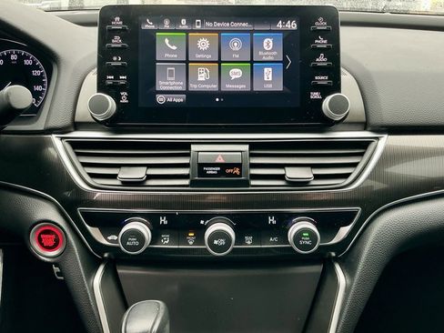 Used 2018 Honda Accord Sport image 31