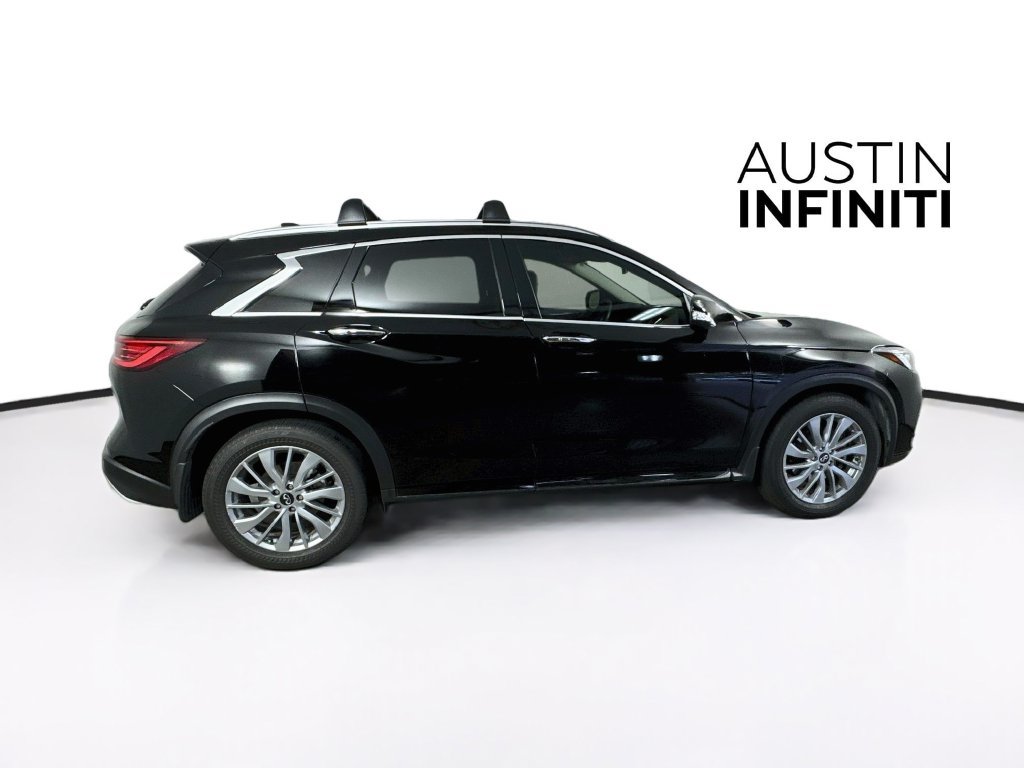 Certified 2025 INFINITI QX50 Luxe AWD/4WD image 11