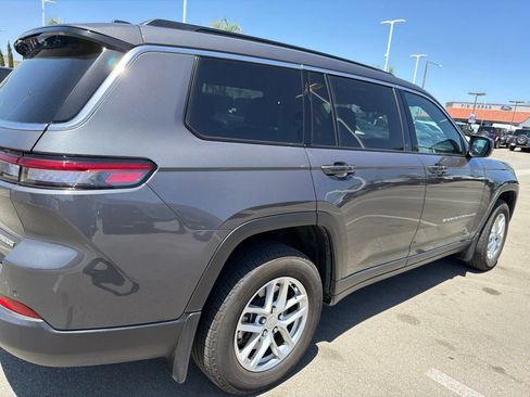 Used 2025 Jeep Grand Cherokee L Laredo AWD/4WD image 12