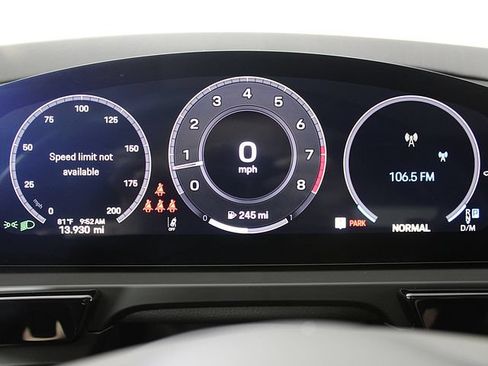 Certified 2026 Porsche Cayenne S AWD/4WD image 17