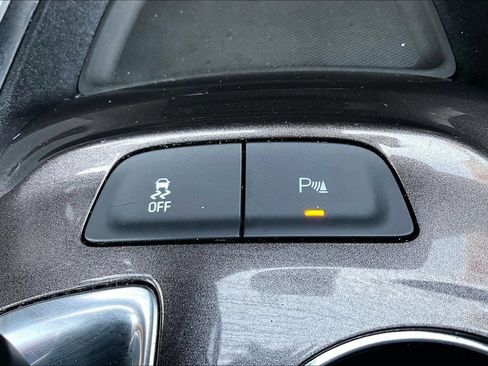 Used 2024 Chevrolet Malibu LT FWD image 32