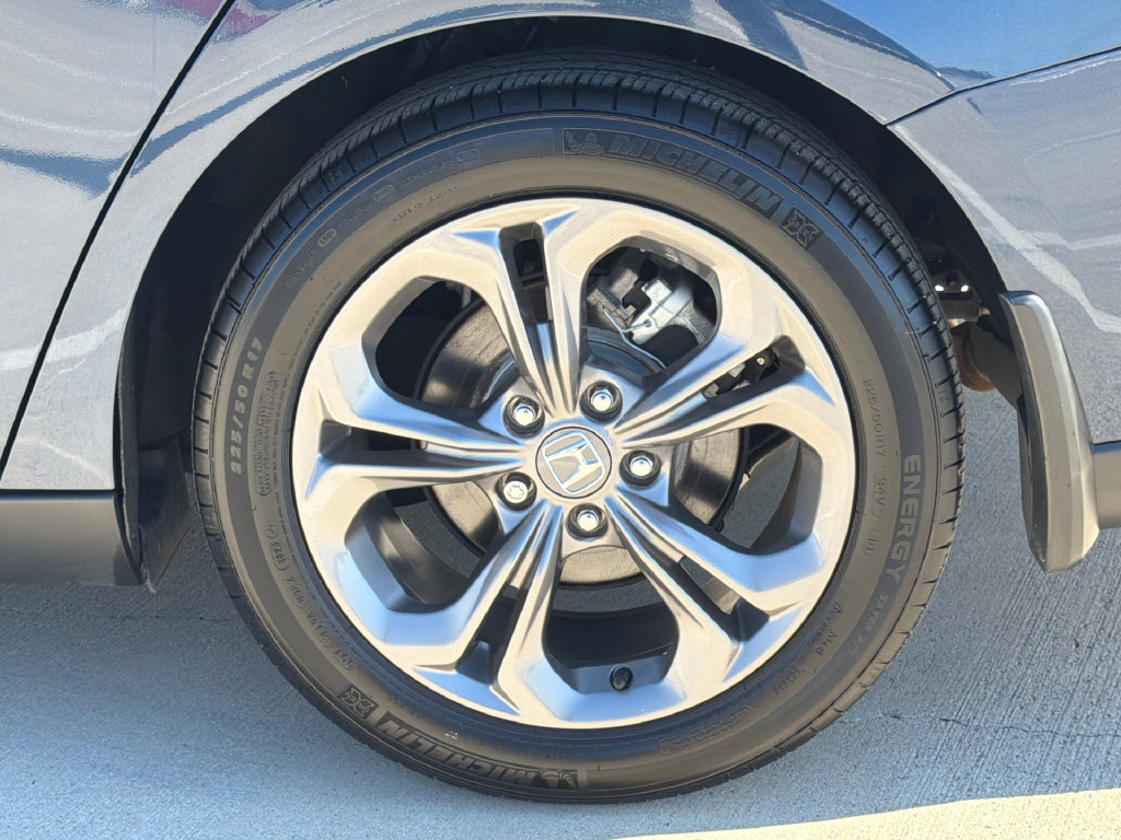 Used 2024 Honda Accord EX image 8
