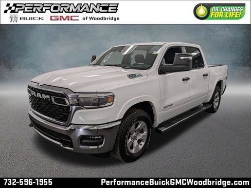 Used 2025 RAM 1500 Big Horn AWD/4WD image 1
