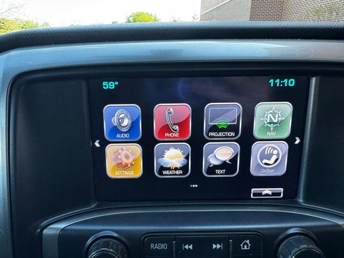 Used 2018 Chevrolet Silverado 2500 LT w/ LT Convenience Package AWD/4WD image 38
