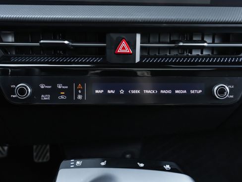 Used 2023 Kia EV6 GT-Line image 15