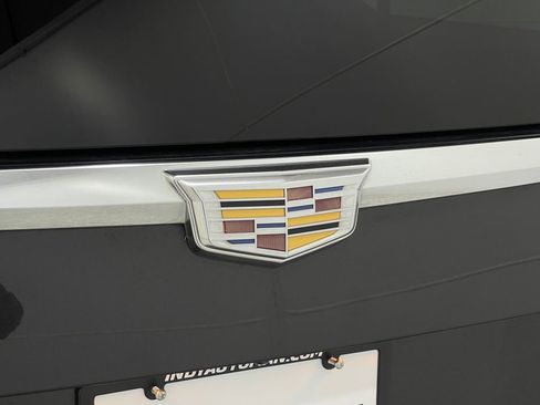 Used 2016 Cadillac Escalade ESV Luxury image 37