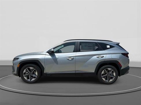 New 2026 Hyundai Tucson SEL FWD image 3