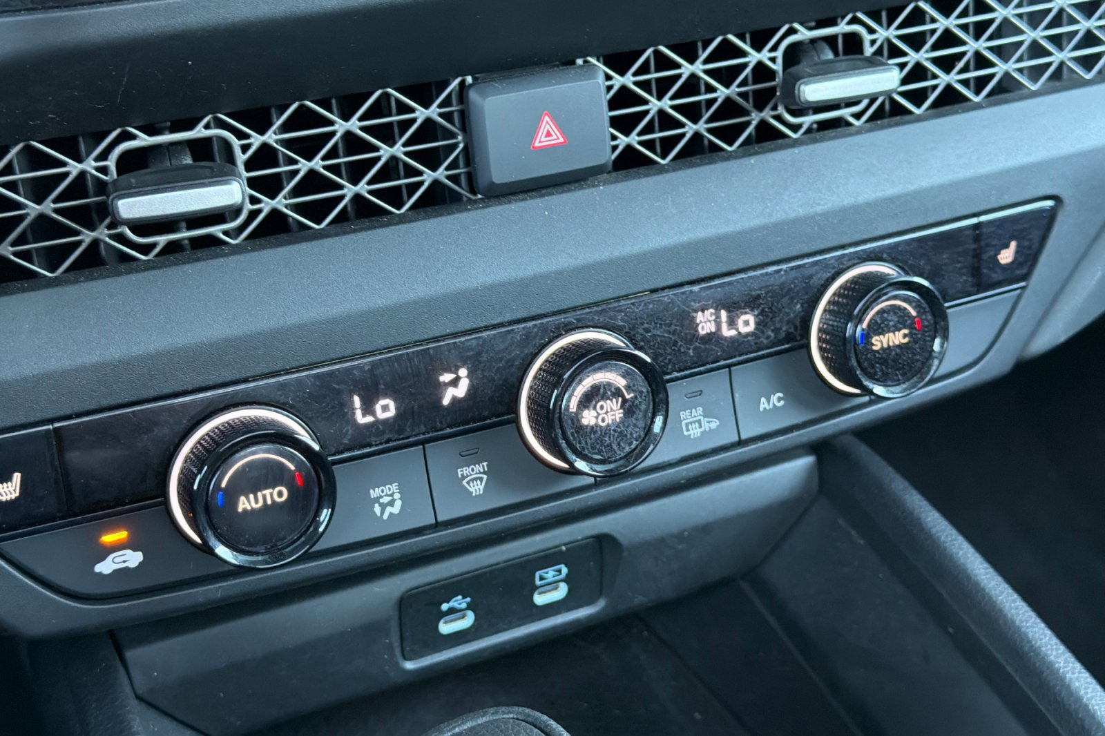 Used 2025 Honda Accord SE image 19