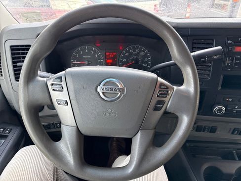 Used 2012 Nissan NV 2500 SV image 9