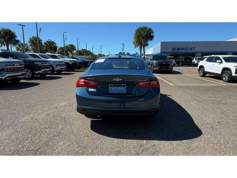 Certified 2025 Chevrolet Malibu LT image 3