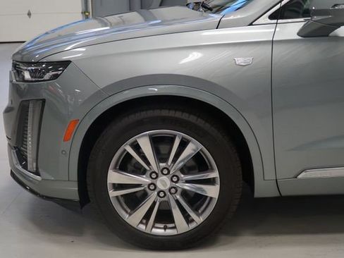 Certified 2023 Cadillac XT6 Premium Luxury w/ Technology Package AWD/4WD image 7