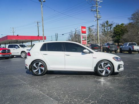 Used 2018 Volkswagen GTI Autobahn image 2