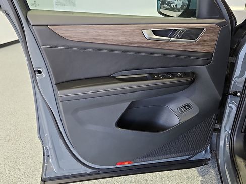 New 2026 Volkswagen Atlas SEL AWD/4WD image 17