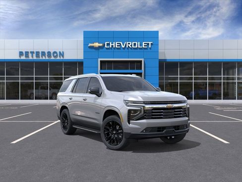 New 2026 Chevrolet Tahoe Premier image 2