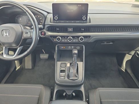 Used 2025 Honda CR-V Sport image 11