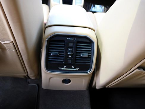 Used 2017 Porsche Macan S image 27