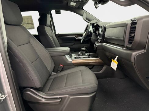 New 2026 Chevrolet Silverado 1500 LT image 12