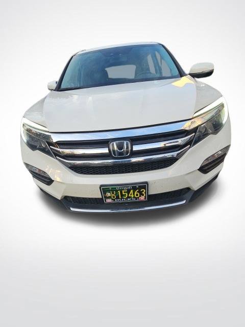 Used 2017 Honda Pilot Touring image 5
