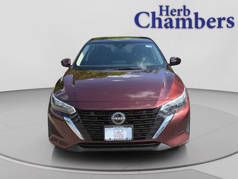 Used 2024 Nissan Sentra SV FWD image 2