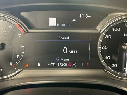 Certified 2024 Cadillac XT5 Premium Luxury image 18