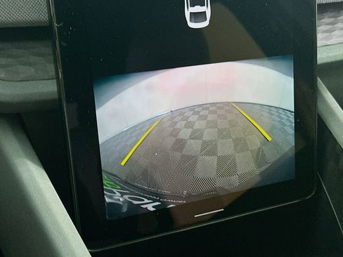 Used 2022 Polestar Polestar 2 image 22