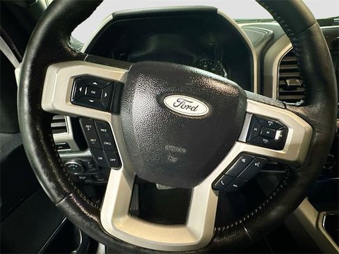 Used 2019 Ford F150 Lariat w/ Equipment Group 502A Luxury image 30