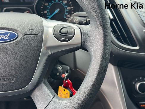 Used 2016 Ford Escape SE FWD image 19