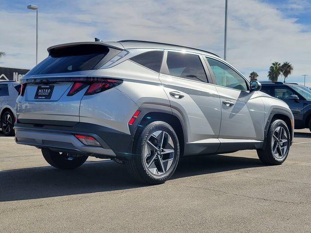 New 2026 Hyundai Tucson SEL Plus FWD image 4