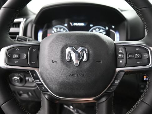 New 2026 RAM 1500 Big Horn AWD/4WD image 24