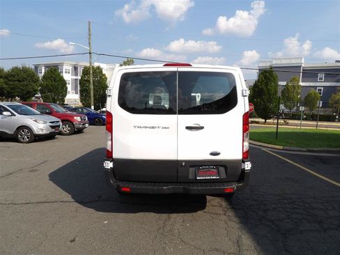 Used 2016 Ford Transit 250 130 Low Roof w/ Exterior Upgrade Package RWD image 7