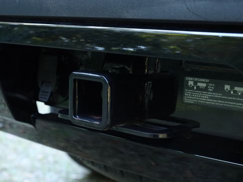 Used 2017 Chevrolet Tahoe LT image 23