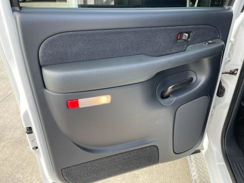 Used 2002 Chevrolet Silverado 3500 LT RWD image 35