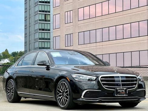 Certified 2023 Mercedes-Benz S 580 4MATIC Sedan image 1