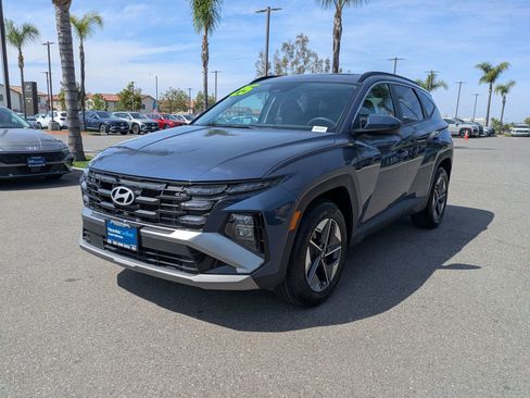 Certified 2025 Hyundai Tucson SEL AWD/4WD image 7