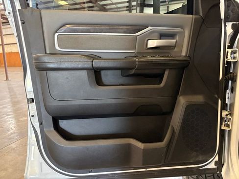 Used 2022 RAM 2500 Big Horn image 17
