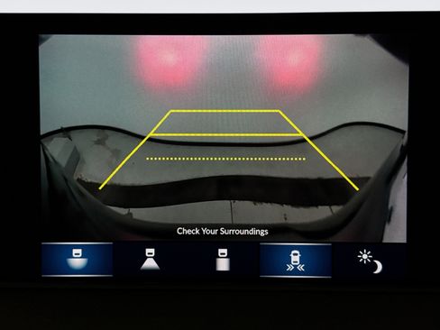 Used 2023 Acura MDX A-Spec image 16