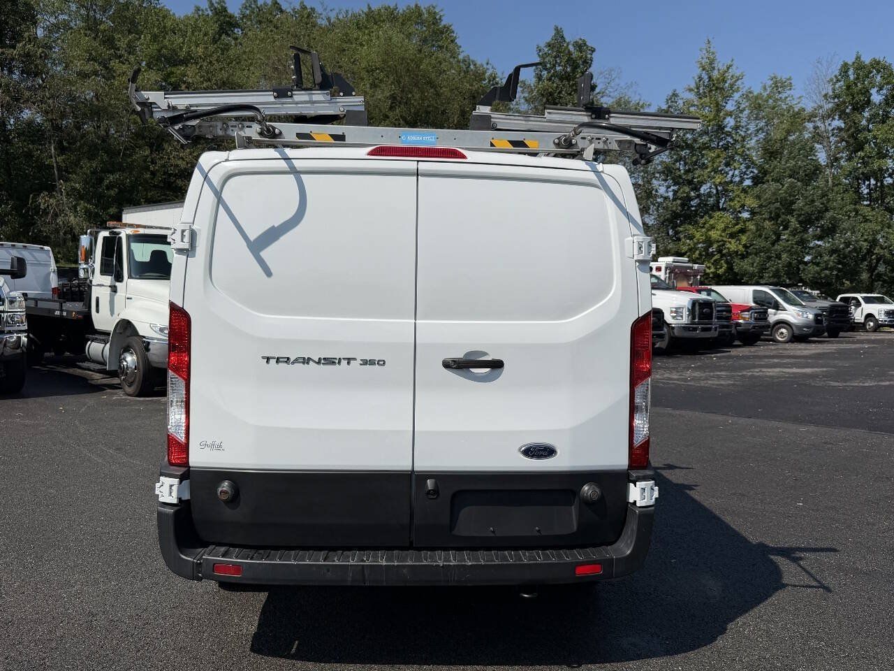 Used 2020 Ford Transit 350 Low Roof RWD image 5