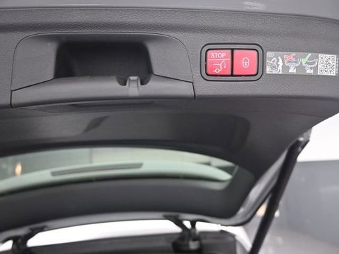 New 2026 Mercedes-Benz GLE 350 4MATIC image 25