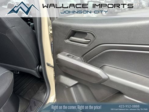Used 2023 Chevrolet Colorado W/T RWD image 38