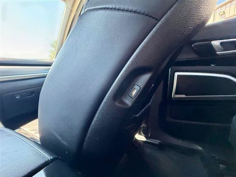 Used 2020 Kia Telluride LX FWD image 30
