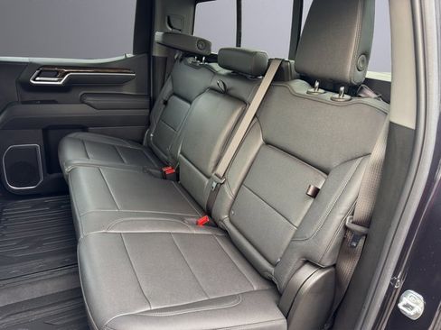 Used 2025 GMC Sierra 1500 Elevation w/ Elevation Premium Package image 20