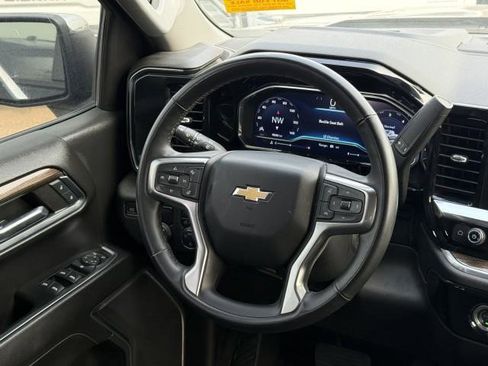 Used 2024 Chevrolet Silverado 1500 LT RWD image 26